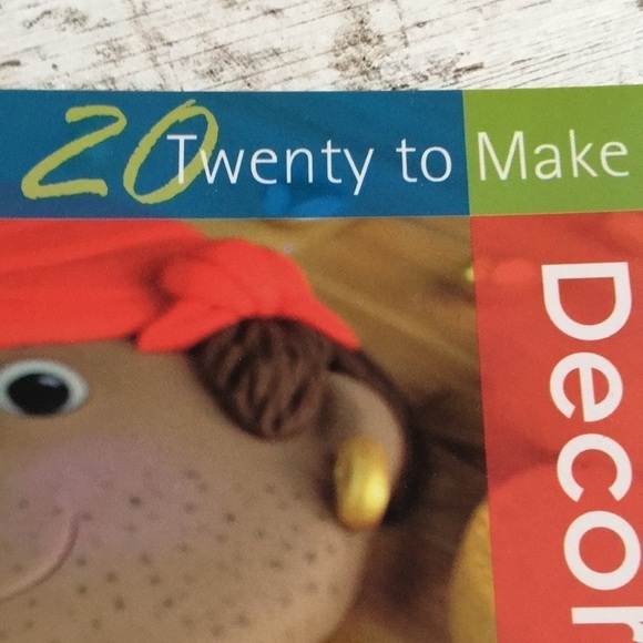 Twenty to make Decorated Cookies by Lisa Slater Paperback 2010 - Picture 3 of 8